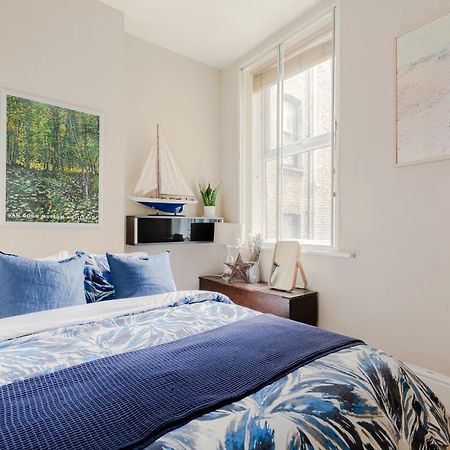 Artistic Pied-A-Terre, Steps From The Tube, Moments From London'S Heart Apartamento Exterior foto