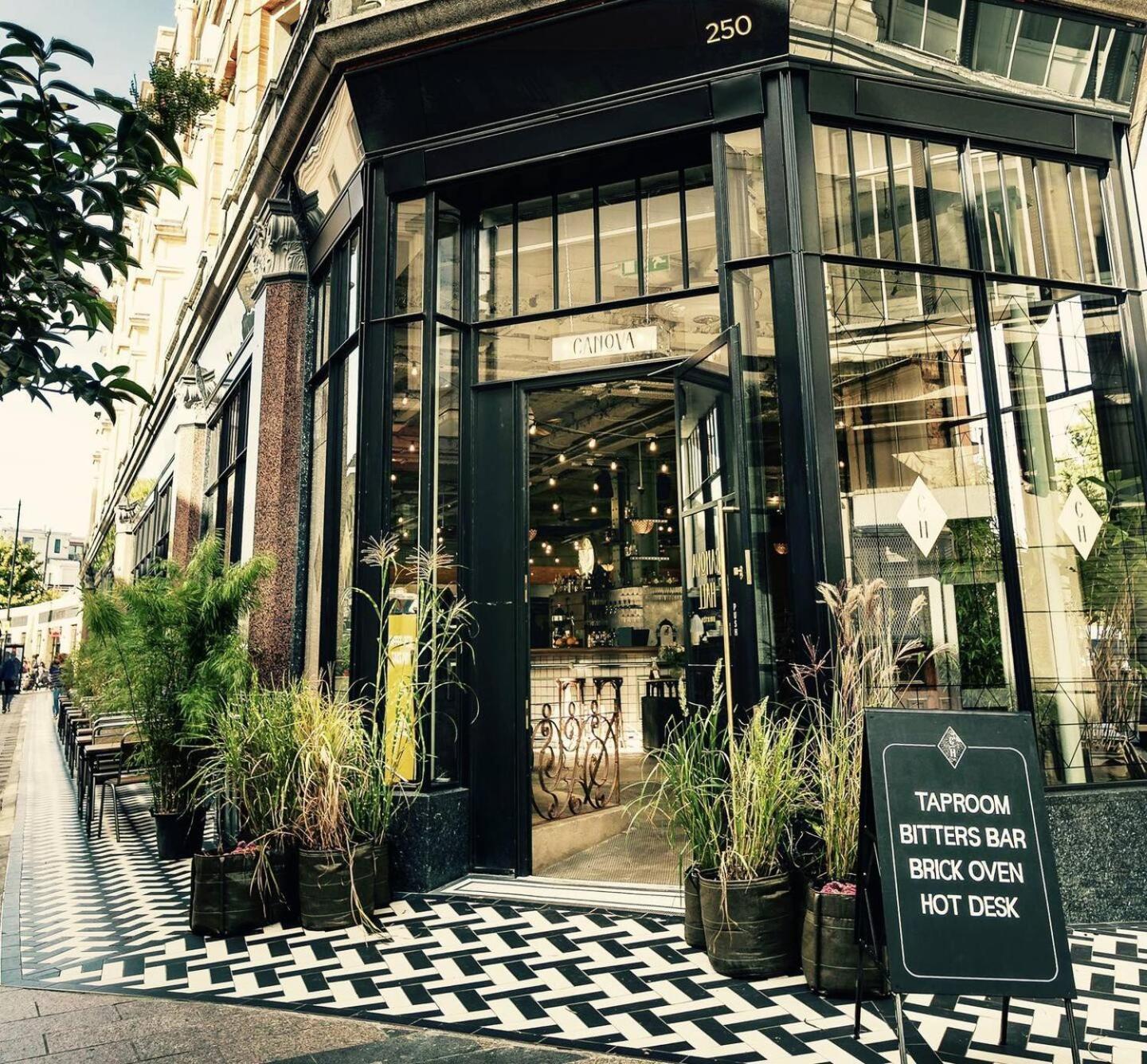 Artistic Pied-A-Terre, Steps From The Tube, Moments From London'S Heart Apartamento Exterior foto